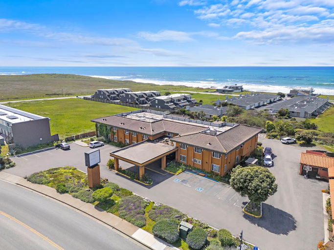 2 SLO County Hotels Bought by Southern California Development Company